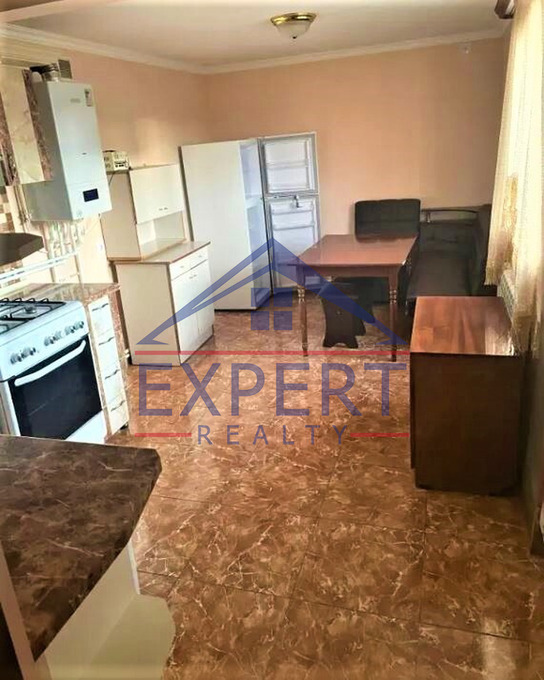 ԱՐԱԲԿԻՐ, ԿԻևՅԱՆ ՓՈՂՈՑ, 2 ՍԵՆՅԱԿ