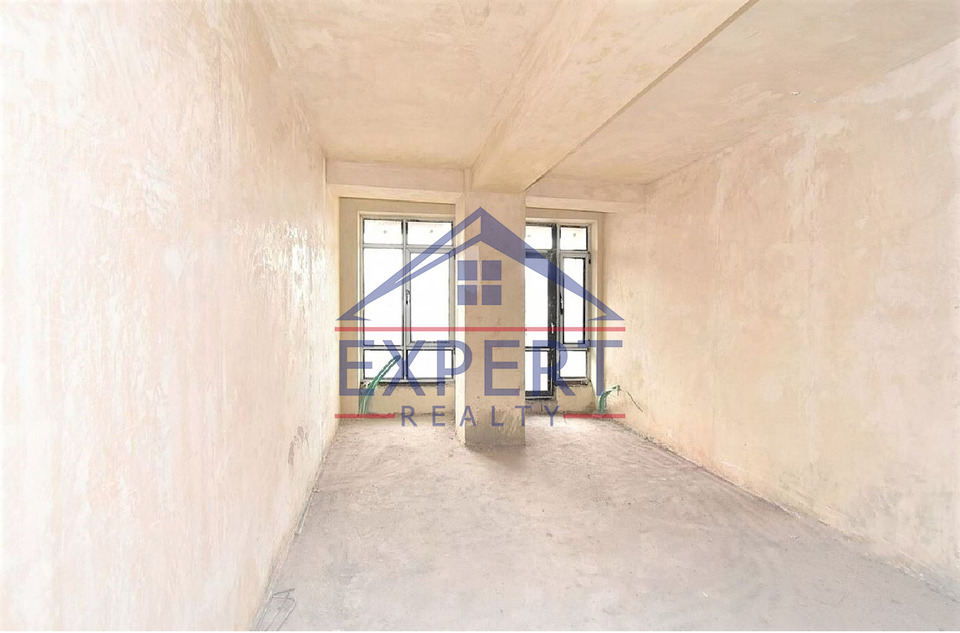 ԿԵՆՏՐՈՆ, ՍԱՅԱԹ-ՆՈՎԱՅԻ ՊՈՂՈՏԱ, 4 ՍԵՆՅԱԿ