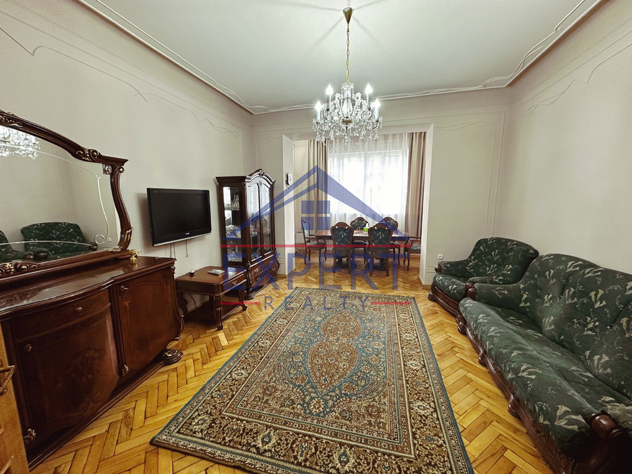 ԿԵՆՏՐՈՆ, ԱԲՈՎՅԱՆ ՓՈՂՈՑ, 2 ՍԵՆՅԱԿ