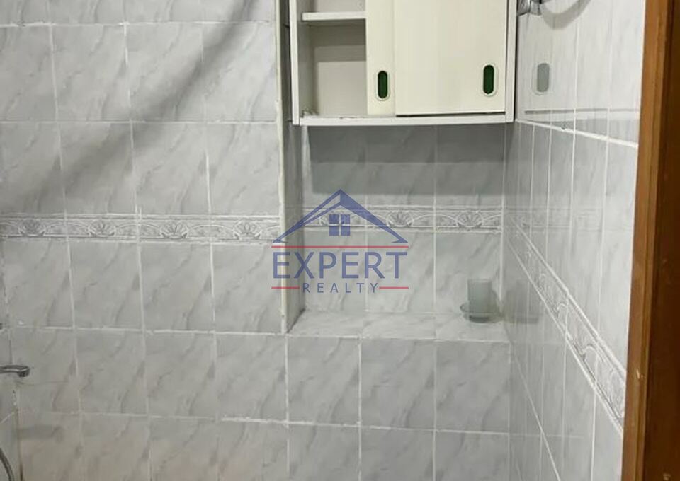 ԱՐԱԲԿԻՐ, ԱԶԱՏՈՒԹՅԱՆ ՊՈՂՈՏԱ, 1 ՍԵՆՅԱԿ