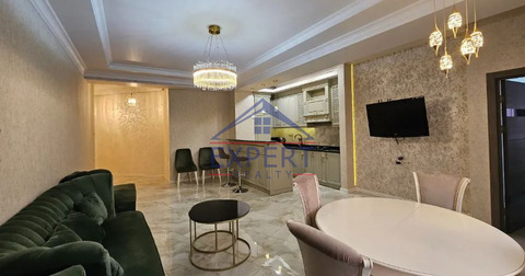 ԿԵՆՏՐՈՆ, ՀՅՈՒՍԻՍԱՅԻՆ ՊՈՂՈՏԱ, 2 ՍԵՆՅԱԿ