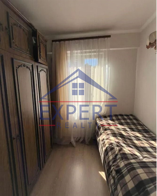 ԱՎԱՆ, ԴՈՒՐՅԱՆ ԹԱՂԱՄԱՍ, 2 ՍԵՆՅԱԿ