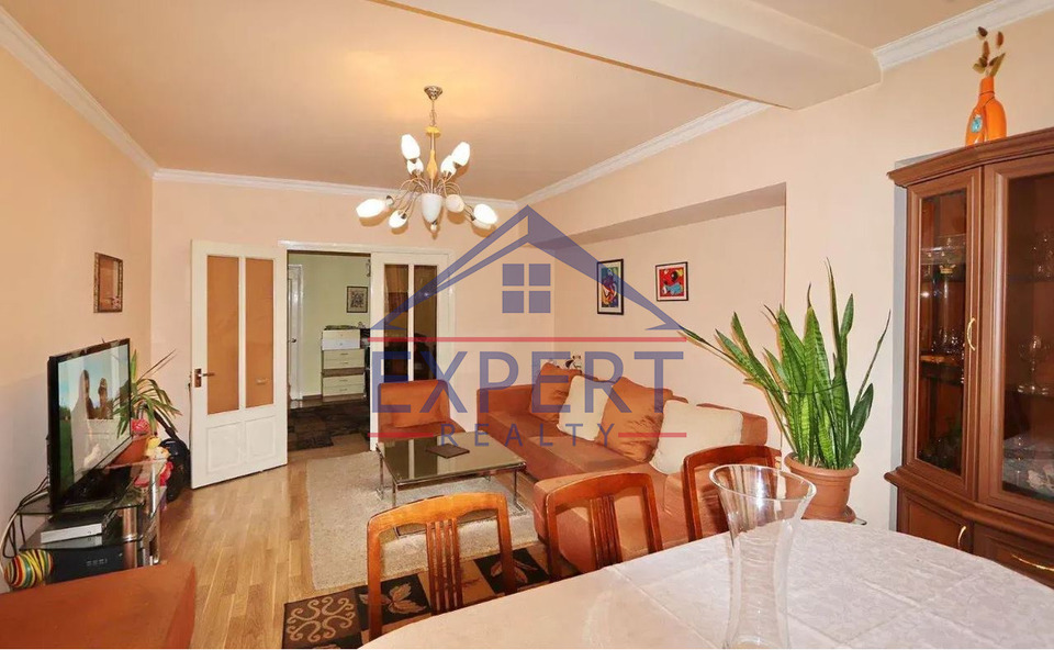 ԿԵՆՏՐՈՆ, ՍԱՐՅԱՆ ՓՈՂՈՑ, 3 ՍԵՆՅԱԿ