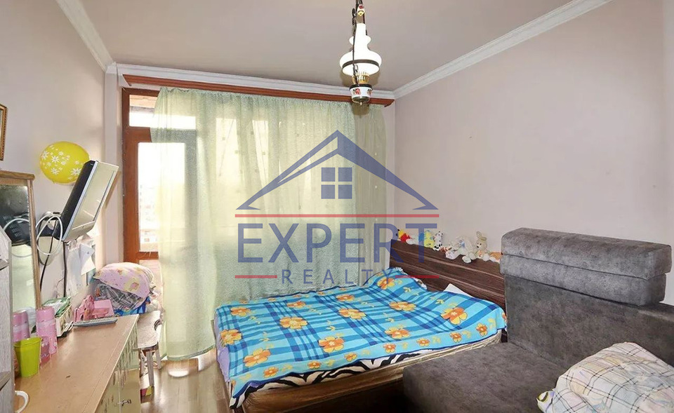 ԿԵՆՏՐՈՆ, ՍԱՐՅԱՆ ՓՈՂՈՑ, 3 ՍԵՆՅԱԿ