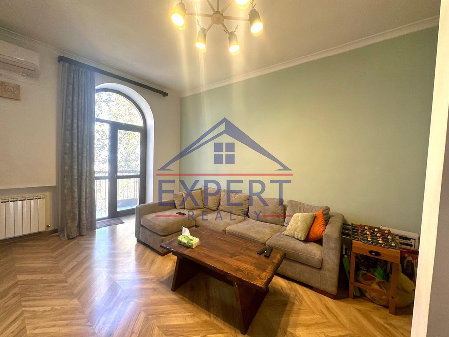 ԿԵՆՏՐՈՆ, ՄԱՇՏՈՑԻ ՊՈՂՈՏԱ, 2 ՍԵՆՅԱԿ