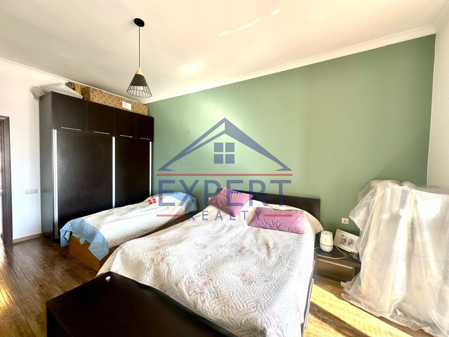 ԿԵՆՏՐՈՆ, ՄԱՇՏՈՑԻ ՊՈՂՈՏԱ, 2 ՍԵՆՅԱԿ