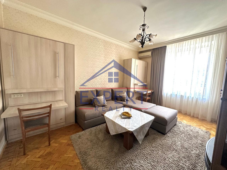 ԿԵՆՏՐՈՆ, ՍԱՐՅԱՆ ՓՈՂՈՑ, 1 ՍԵՆՅԱԿ