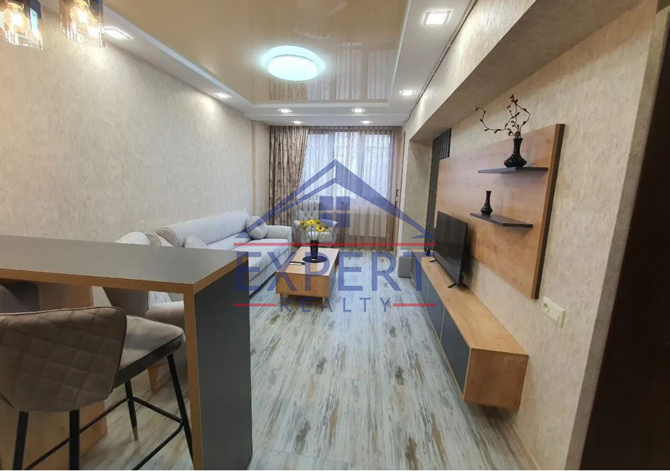 ԿԵՆՏՐՈՆ, ԽՈՐԵՆԱՑԻ ՓՈՂ․ 2 ՍԵՆՅԱԿ