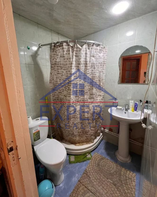 ԿԵՆՏՐՈՆ, ՏԻԳՐԱՆ ՄԵԾ ՊՈՂՈՏԱ, 2 ՍԵՆՅԱԿ