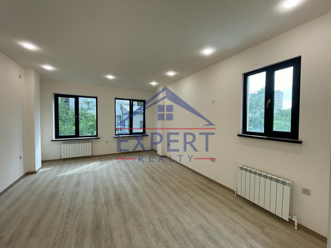 ԱՐԱԲԿԻՐ, ԿՈՄԻՏԱՍԻ ՊՈՂՈՏԱ, 3 ՀԱՐԿ