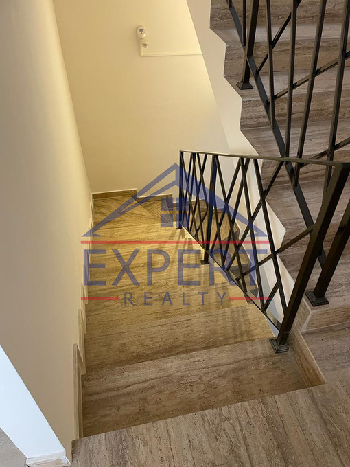 ԱՐԱԲԿԻՐ, ԿՈՄԻՏԱՍԻ ՊՈՂՈՏԱ, 3 ՀԱՐԿ