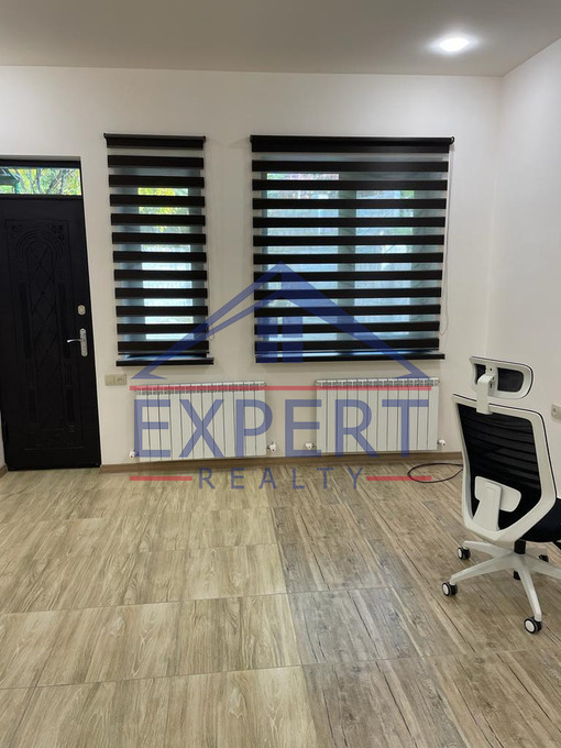 ԱՐԱԲԿԻՐ, ԿՈՄԻՏԱՍԻ ՊՈՂՈՏԱ, 3 ՀԱՐԿ