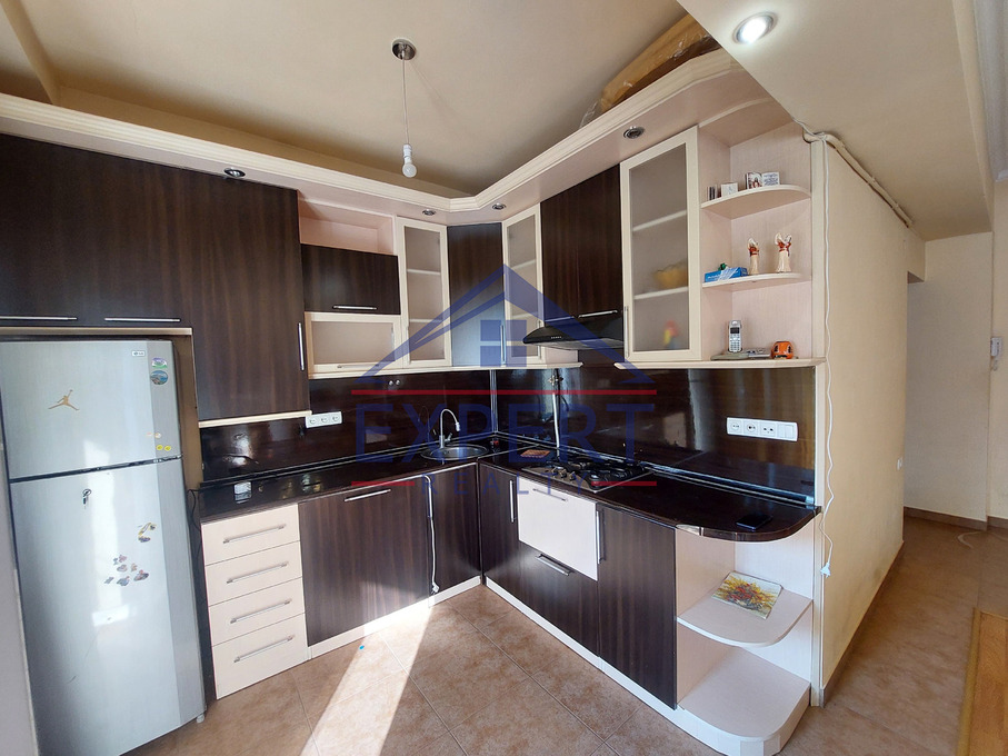 ԿԵՆՏՐՈՆ, ԴԵՄԻՐՃՅԱՆ ՓՈՂՈՑ, 3 ՍԵՆՅԱԿ