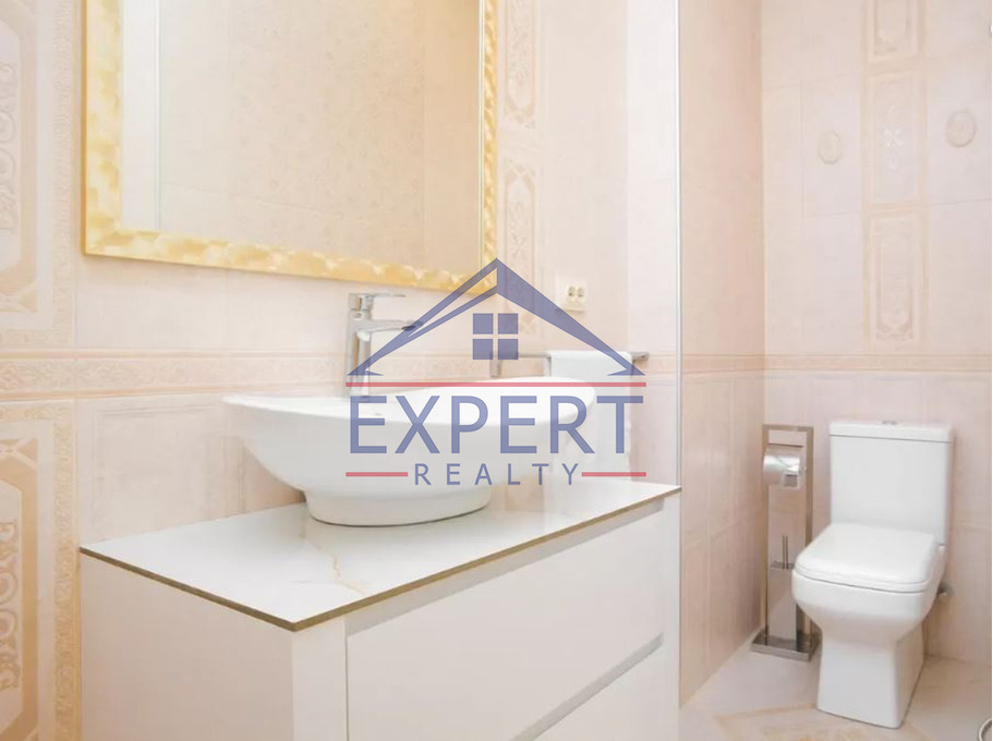 ԿԵՆՏՐՈՆ, ԱՄԻՐՅԱՆ ՓՈՂՈՑ, 3 ՍԵՆՅԱԿ