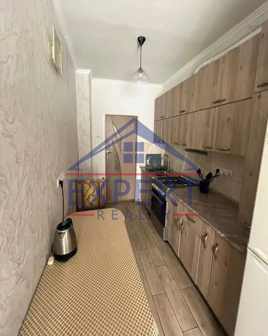 ԱՎԱՆ, ԴՈՒՐՅԱՆ ԹԱՂԱՄԱՍ, 2 ՍԵՆՅԱԿ