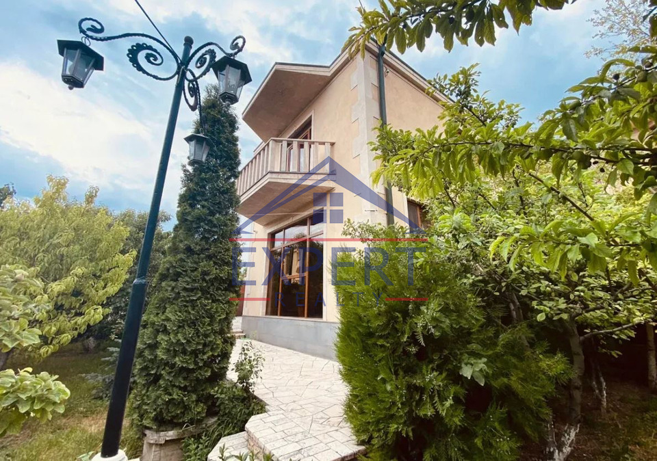 ԱՇՏԱՐԱԿԻ ԽՃՈՒՂԻ 4 ՍԵՆՅԱԿ
