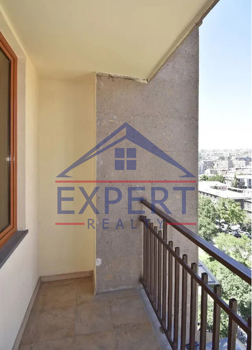 ԿԵՆՏՐՈՆ, ՓԱՎՍՏՈՍ ԲՅՈՒԶԱՆԴ 2 ՍԵՆՅԱԿ