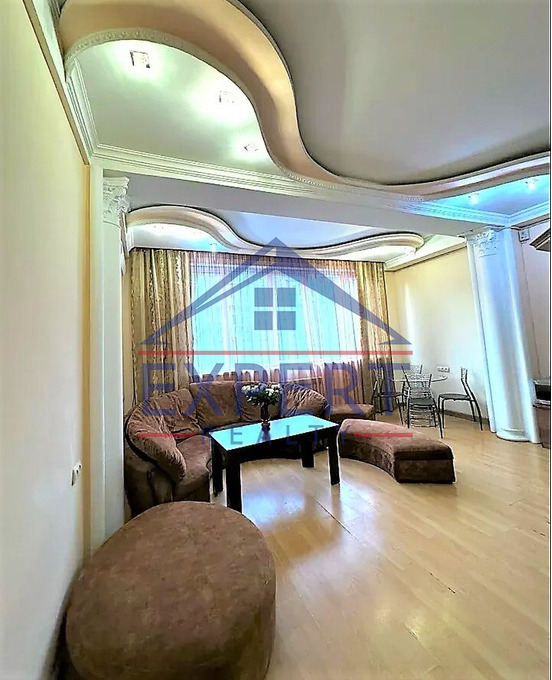 ԿԵՆՏՐՈՆ, ՍԱՐՅԱՆ ՓՈՂՈՑ, 3 ՍԵՆՅԱԿ
