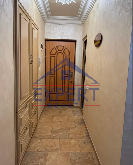 ԱՐԱԲԿԻՐ, ԱՐԱՄ ԽԱՉԱՏՐՅԱՆ, 3 ՍԵՆՅԱԿ