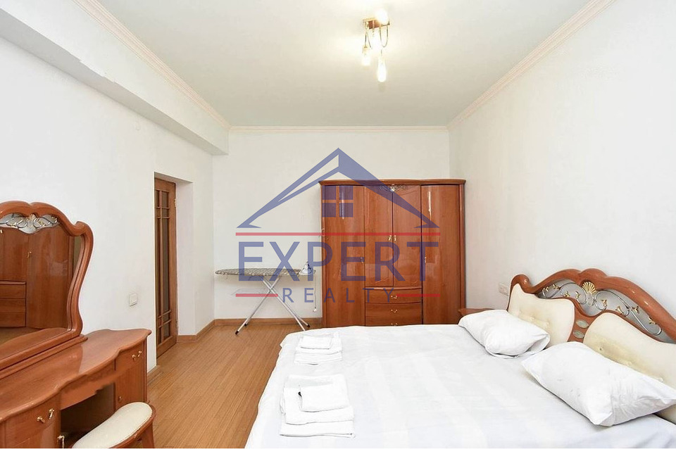 ԿԵՆՏՐՈՆ, ԱՐԳԻՇՏԻ ՓՈՂՈՑ, 3 ՍԵՆՅԱԿ