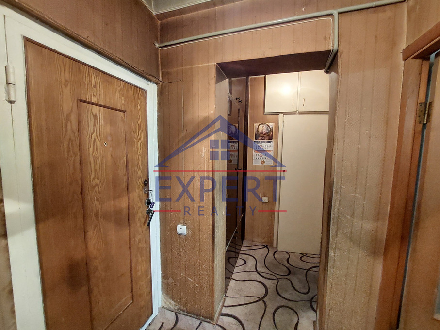 ԿԵՆՏՐՈՆ , ՎԱՐԴԱՆԱՆՑ ՓՈՂՈՑ, 2 ՍԵՆՅԱԿ