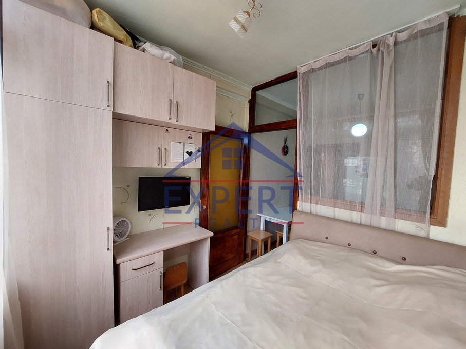 ԿԵՆՏՐՈՆ , ՎԱՐԴԱՆԱՆՑ ՓՈՂՈՑ, 2 ՍԵՆՅԱԿ