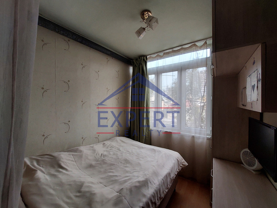 ԿԵՆՏՐՈՆ , ՎԱՐԴԱՆԱՆՑ ՓՈՂՈՑ, 2 ՍԵՆՅԱԿ