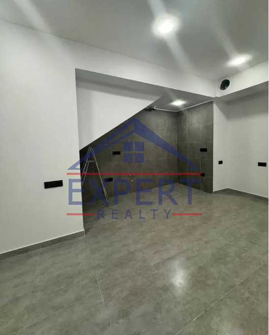 ԿԵՆՏՐՈՆ, ԱԲՈՎՅԱՆ ՓՈՂՈՑ, 200 ՔՄ․