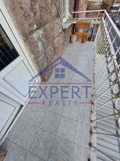 ԿԵՆՏՐՈՆ , ԶԱՔՅԱՆ ՓՈՂՈՑ , 2 ՍԵՆՅԱԿ