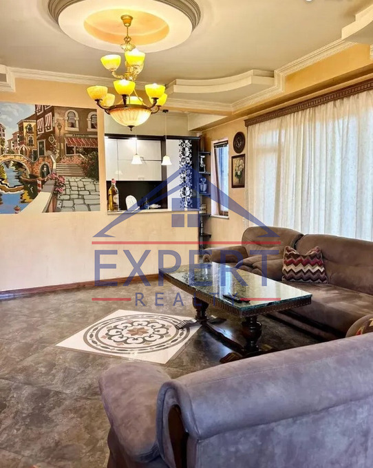 ԱՐԱԲԿԻՐ, ԿԻԵՎՅԱՆ ՓՈՂՈՑ,  3 ՍԵՆՅԱԿ