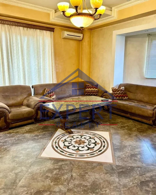 ԱՐԱԲԿԻՐ, ԿԻԵՎՅԱՆ ՓՈՂՈՑ,  3 ՍԵՆՅԱԿ