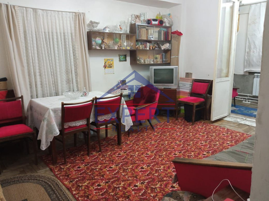 ԱՎԱՆ, ՍԱՅԱԹ ՆՈՎԱ  ԹԱՂԱՄԱՍ, 1 ՍԵՆՅԱԿ