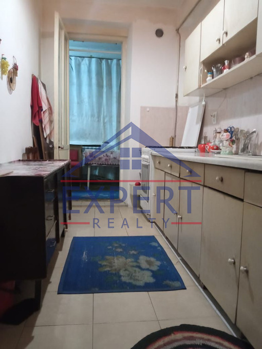 ԱՎԱՆ, ՍԱՅԱԹ ՆՈՎԱ  ԹԱՂԱՄԱՍ, 1 ՍԵՆՅԱԿ