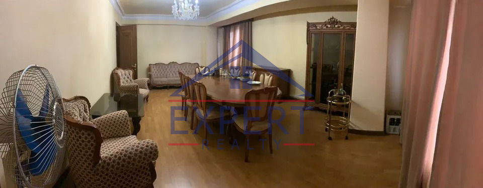 ԿԵՆՏՐՈՆ, ՍԻՄՈՆ ՎՐԱՑՅԱՆ,3 ՍԵՆՅԱԿ