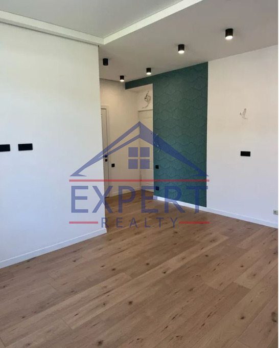 ԱՐԱԲԿԻՐ,ՆԱԻՐԻ ԶԱՐՅԱՆ ՓՈՂՈՑ  2  ՍԵՆՅԱԿ