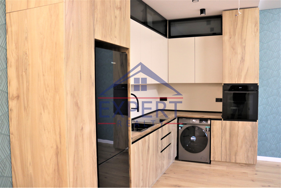 ԱՐԱԲԿԻՐ,ՆԱԻՐԻ ԶԱՐՅԱՆ ՓՈՂՈՑ  2  ՍԵՆՅԱԿ