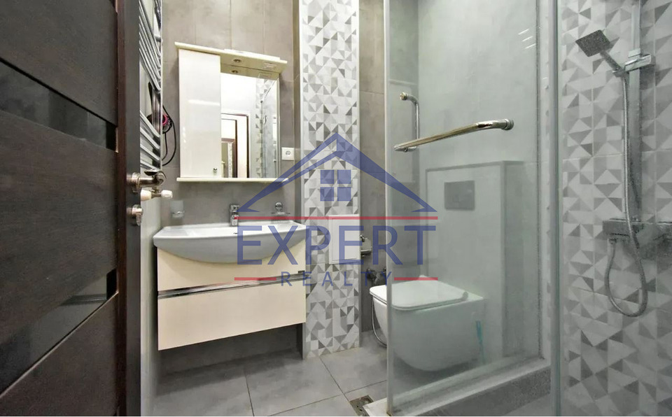 ԱՐԱԲԿԻՐ, ՄԱՐՇԱԼ ԲԱՂՐԱՄՅԱՆ ՊՈՂՈՏԱ, 2 ՍԵՆՅԱԿ