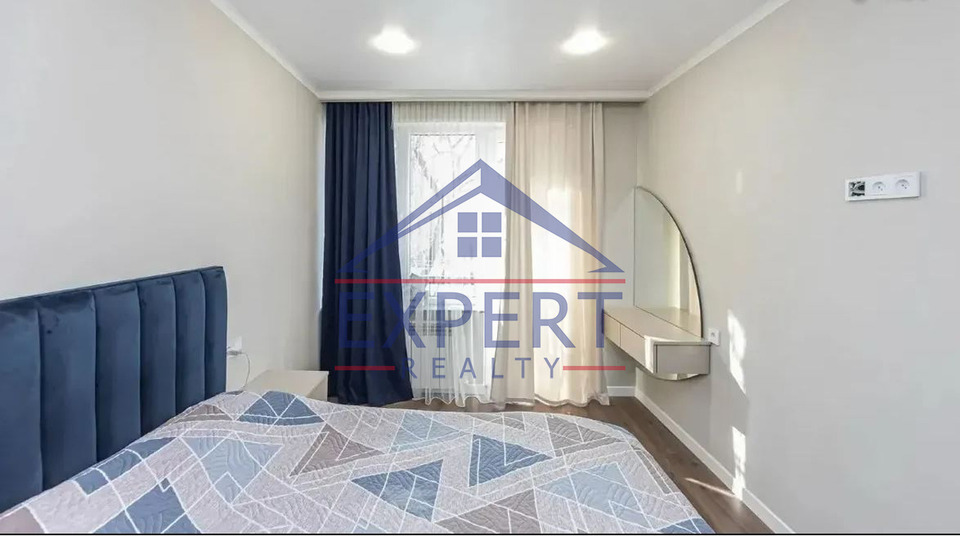 ԶԵՅԹՈՒՆ, ԴԱՎԻԹ ԱՆՀԱՂԹԻ ՓՈՂՈՑ 4 ՍԵՆՅԱԿ