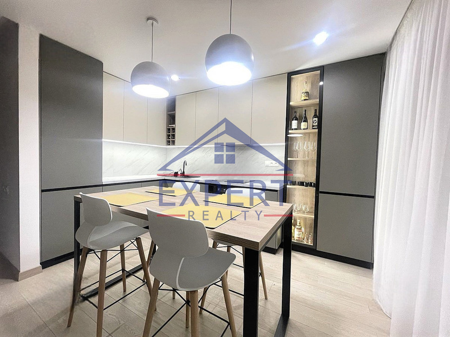 ՔԱՆԱՔԵՌ ԶԵՅԹՈՒՆ, ՈՒԼՆԵՑԻ ՓՈՂՈՑ, 2 ՍԵՆՅԱԿ