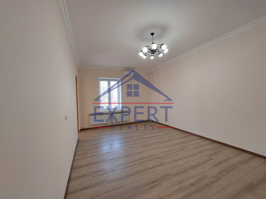 ԿԵՆՏՐՈՆ, ԶԱՐՈԲՅԱՆ ՓՈՂՈՑ, 3 ՍԵՆՅԱԿ