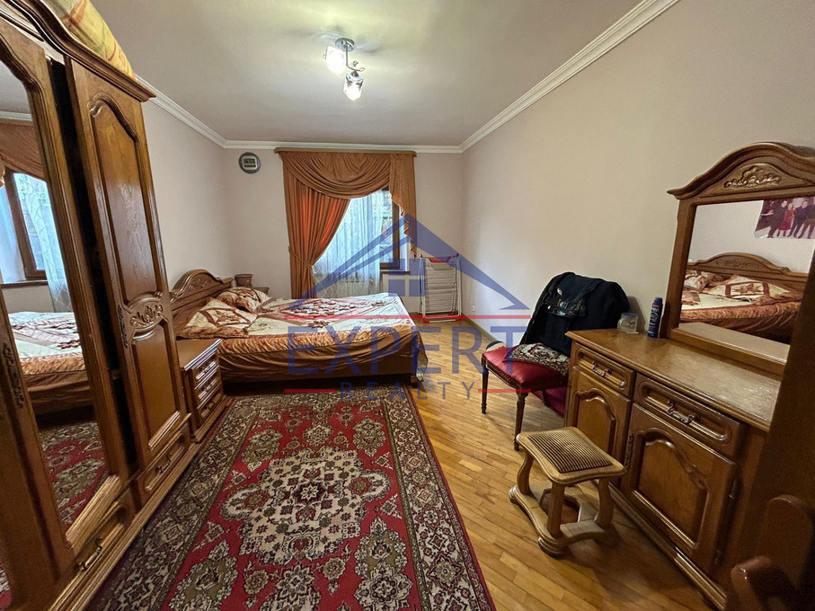 ԱՐԱԲԿԻՐ,ՎԱՂԱՐՇՅԱՆ ՓՈՂՈՑ, 3  ՍԵՆՅՍԿ