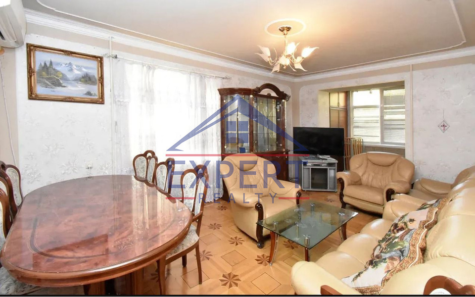 ԱՐԱԲԿԻՐ, ՀԱԿՈԲ ՀԱԿՈԲՅԱՆ ՓՈՂՈՑ 3 ՍԵՆՅԱԿ