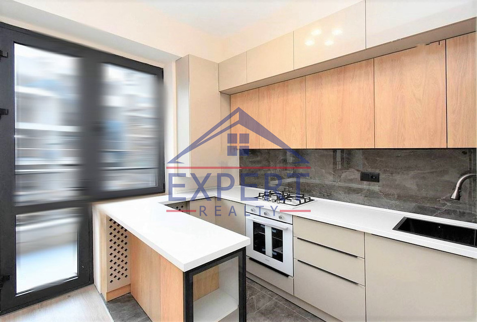 ԿԵՆՏՐՈՆ, ԱՆՏԱՌԱՅԻՆ ՓՈՂՈՑ, 2 ՍԵՆՅԱԿ