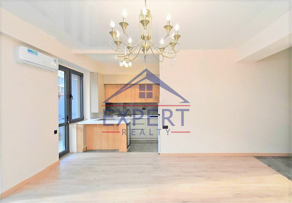 ԿԵՆՏՐՈՆ, ԱՆՏԱՌԱՅԻՆ ՓՈՂՈՑ, 2 ՍԵՆՅԱԿ