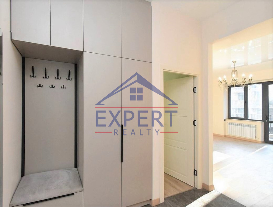 ԿԵՆՏՐՈՆ, ԱՆՏԱՌԱՅԻՆ ՓՈՂՈՑ, 2 ՍԵՆՅԱԿ