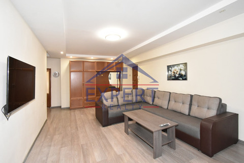 ԿԵՆՏՐՈՆ, ՄԱՇՏՈՑԻ ՊՈՂՈՏԱ, 3 ՍԵՆՅԱԿ