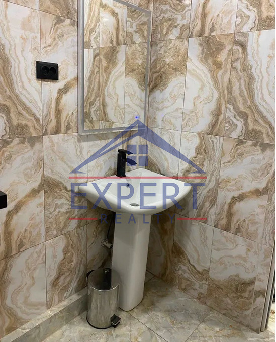 ԿԵՆՏՐՈՆ, ԱՐՇԱԿՈՒՆՅԱՑ ՊՈՂՈՏԱ 3 ՍԵՆՅԱԿ