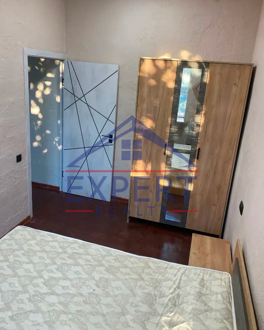 ԿԵՆՏՐՈՆ, ԱՐՇԱԿՈՒՆՅԱՑ ՊՈՂՈՏԱ 3 ՍԵՆՅԱԿ