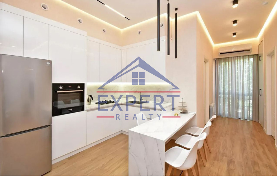 ԿԵՆՏՐՈՆ, ԱՐԱՄԻ ՓՈՂՈՑ, 3 ՍԵՆՅԱԿ