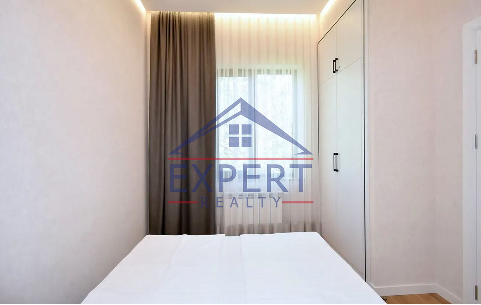 ԿԵՆՏՐՈՆ, ԱՐԱՄԻ ՓՈՂՈՑ, 3 ՍԵՆՅԱԿ